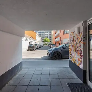 neu-und-hell-in-zentraler-ruhelage-mit-parkplatz.vienna-besthotels.com/